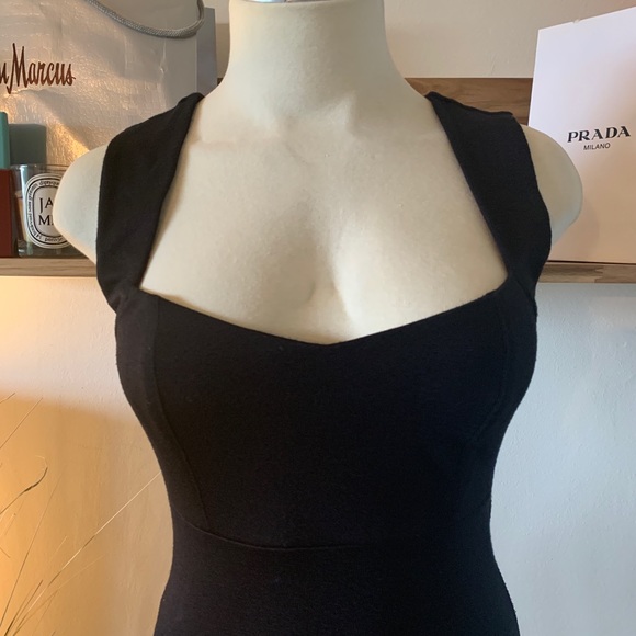 Crimson Ivy Little Black Dress - Picture 5 of 7